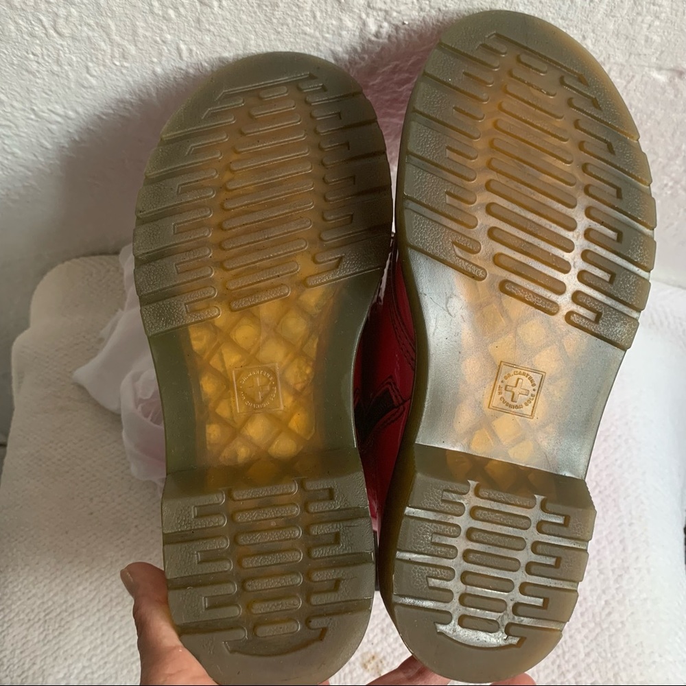 Dr. Martens boots - Picture 2 of 10